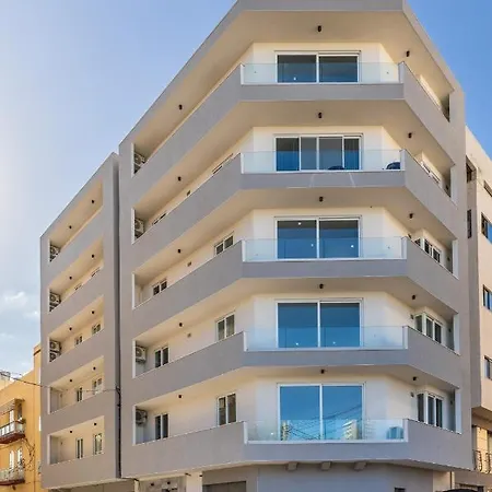 Luxury - Highly Rated By Sf Homes شقة